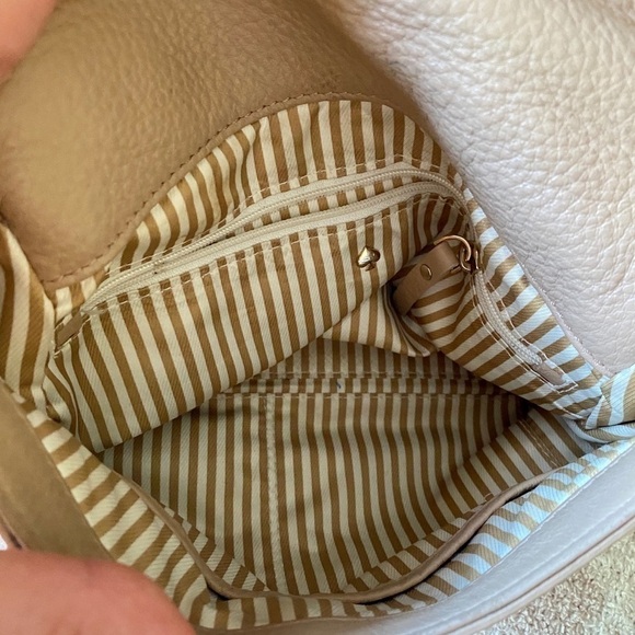 Kate Spade Cobble Hill Minka Tan Crossbody - Picture 9 of 13